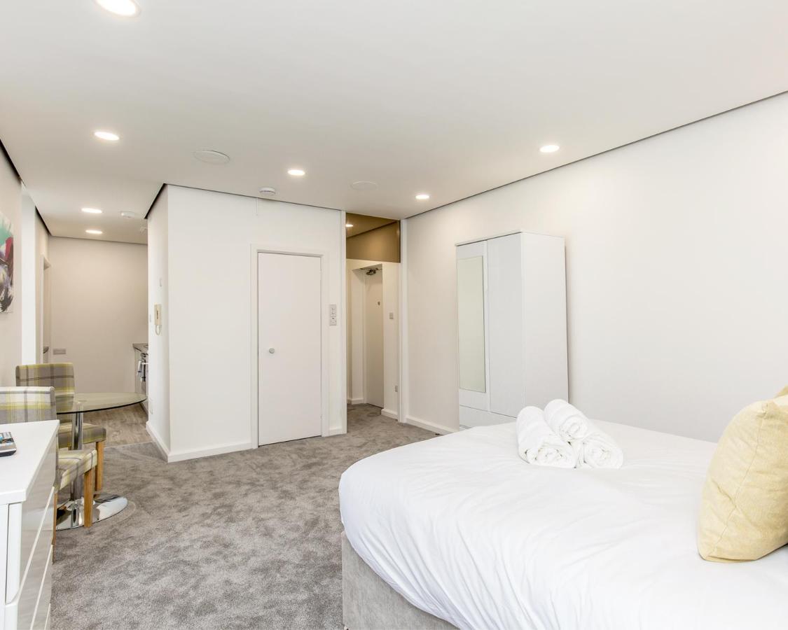 Апартаменты Refurbished Studio Next To The Royal Mile Эдинбург Экстерьер фото